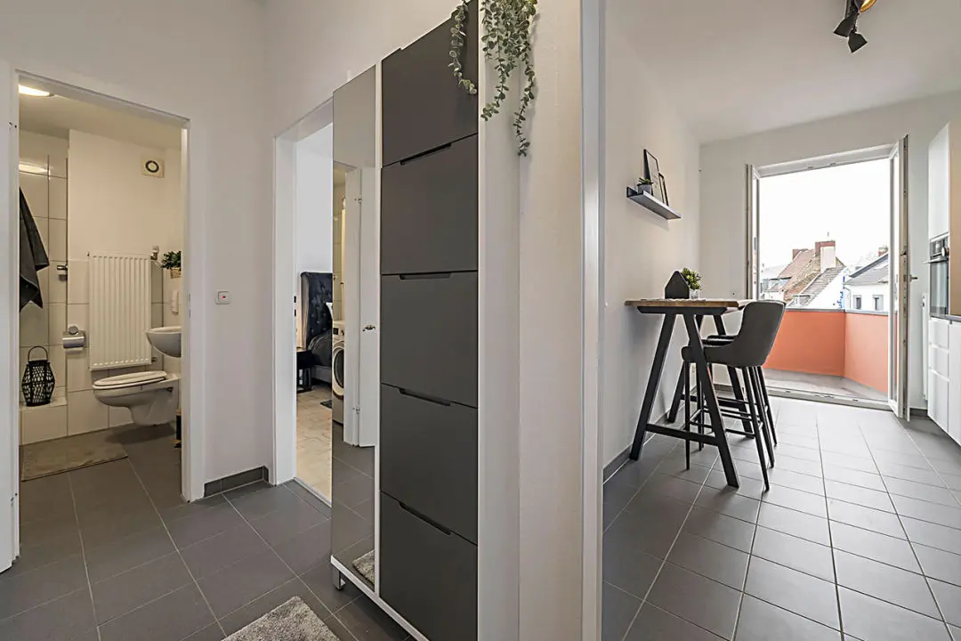 Übersichtlicher Flur